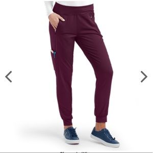 Healing hands jogger scrubs